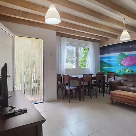 Casa vacanze Chalet En La Montana Junto Rio A 30 Minutos De La Playa *