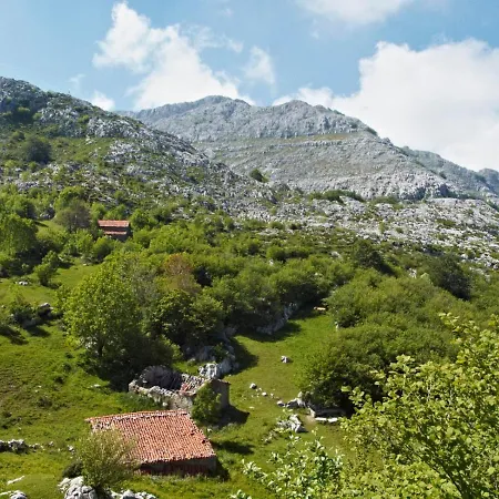 Chalet En La Montana Junto Rio A 30 Minutos De La Playa *