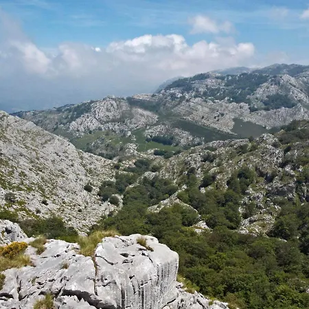 Chalet En La Montana Junto Rio A 30 Minutos De La Playa *