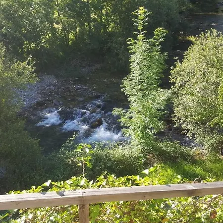 Casa vacanze Chalet En La Montana Junto Rio A 30 Minutos De La Playa